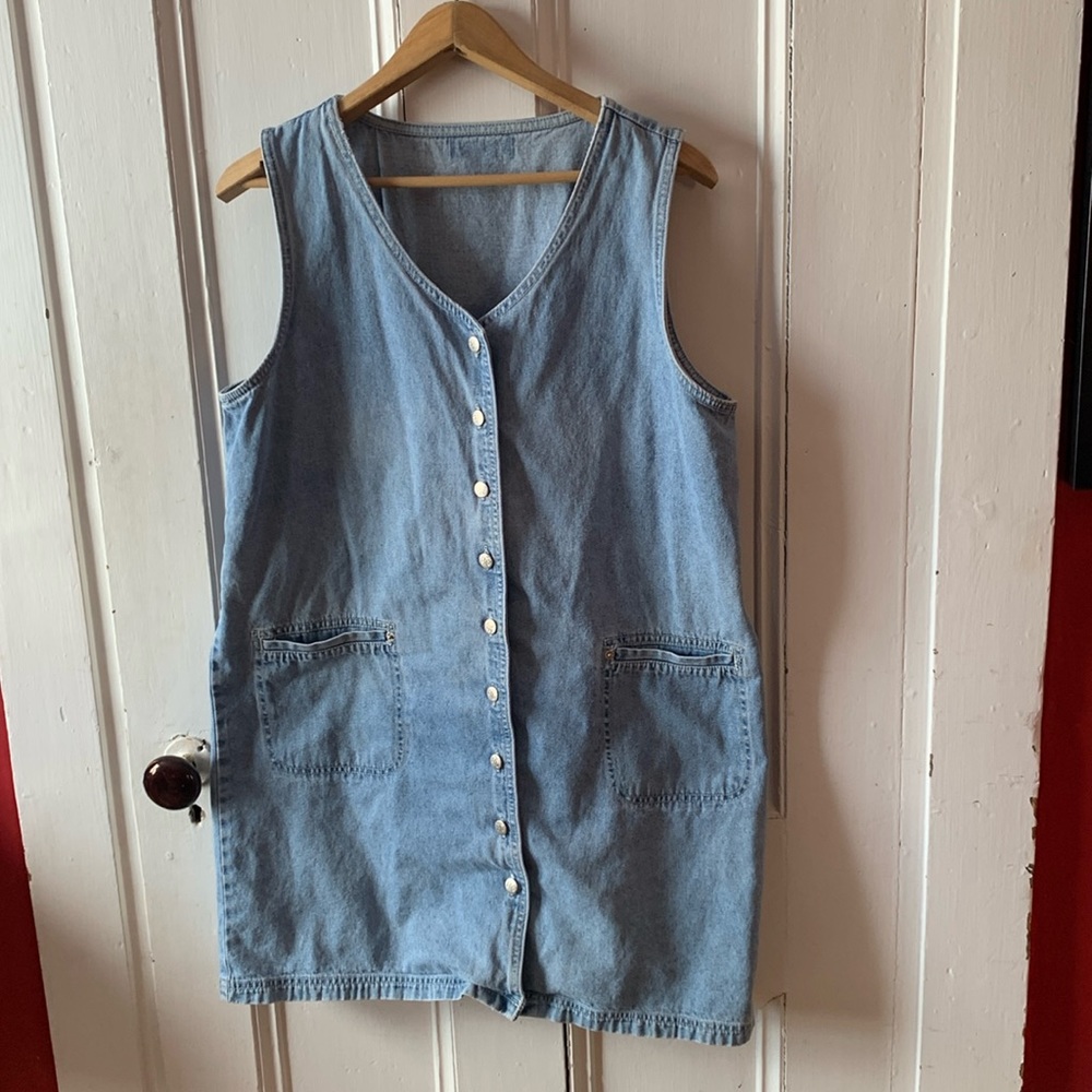 Women’s light wash denim vintage jumper dress size XL